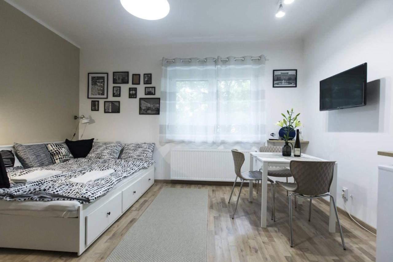 Aqua Stellar Apartment Seghedin Exterior foto